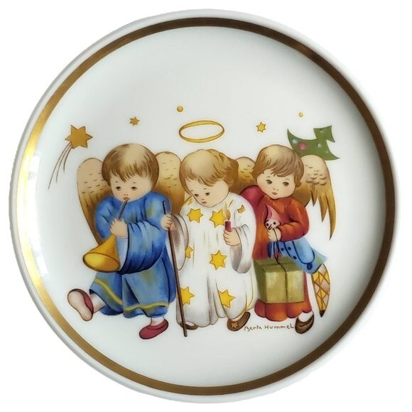 4" Heavenly Trio The Berta Hummel Museum Miniature Collection Plate - Picture 1 of 3